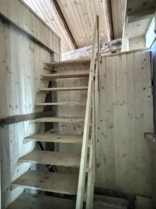 2320 – Maison 3 pièces – 200000CHF – 292m²