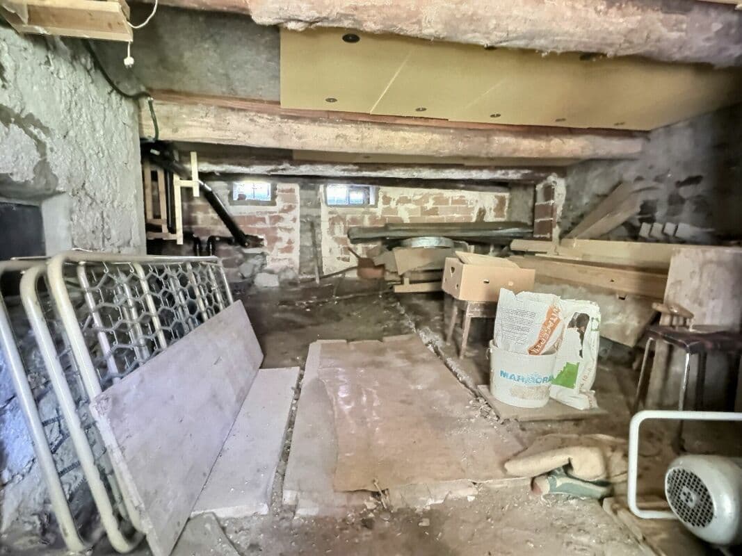 2320 – Maison 3 pièces – 200000CHF – 292m²