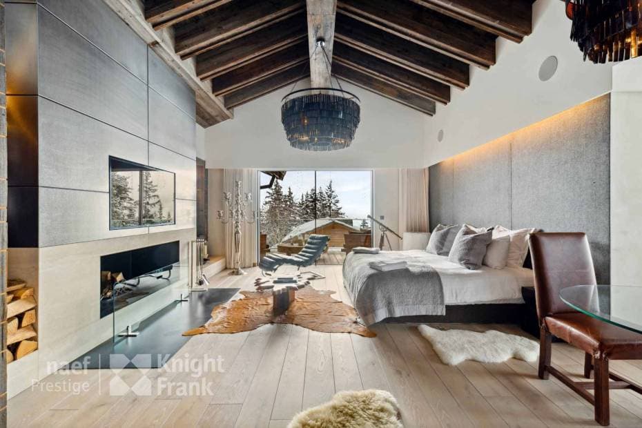 2101 – Maison 13.5 pièces – 1508 m²