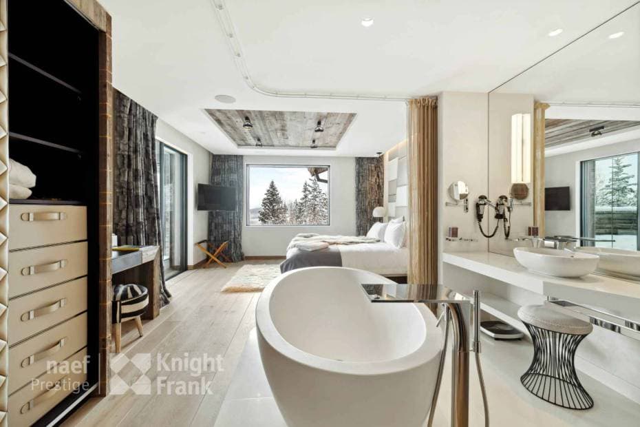 2101 – Maison 13.5 pièces – 1508 m²