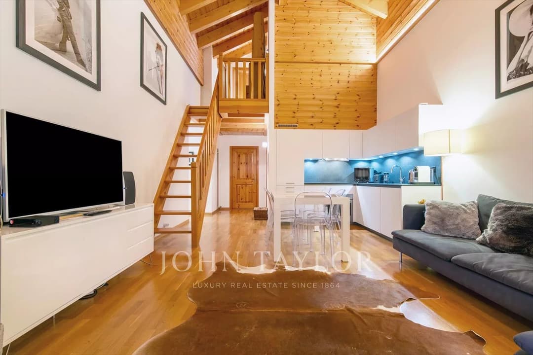 922 – Appartement 4.5 pièces – CHF – 100 m²