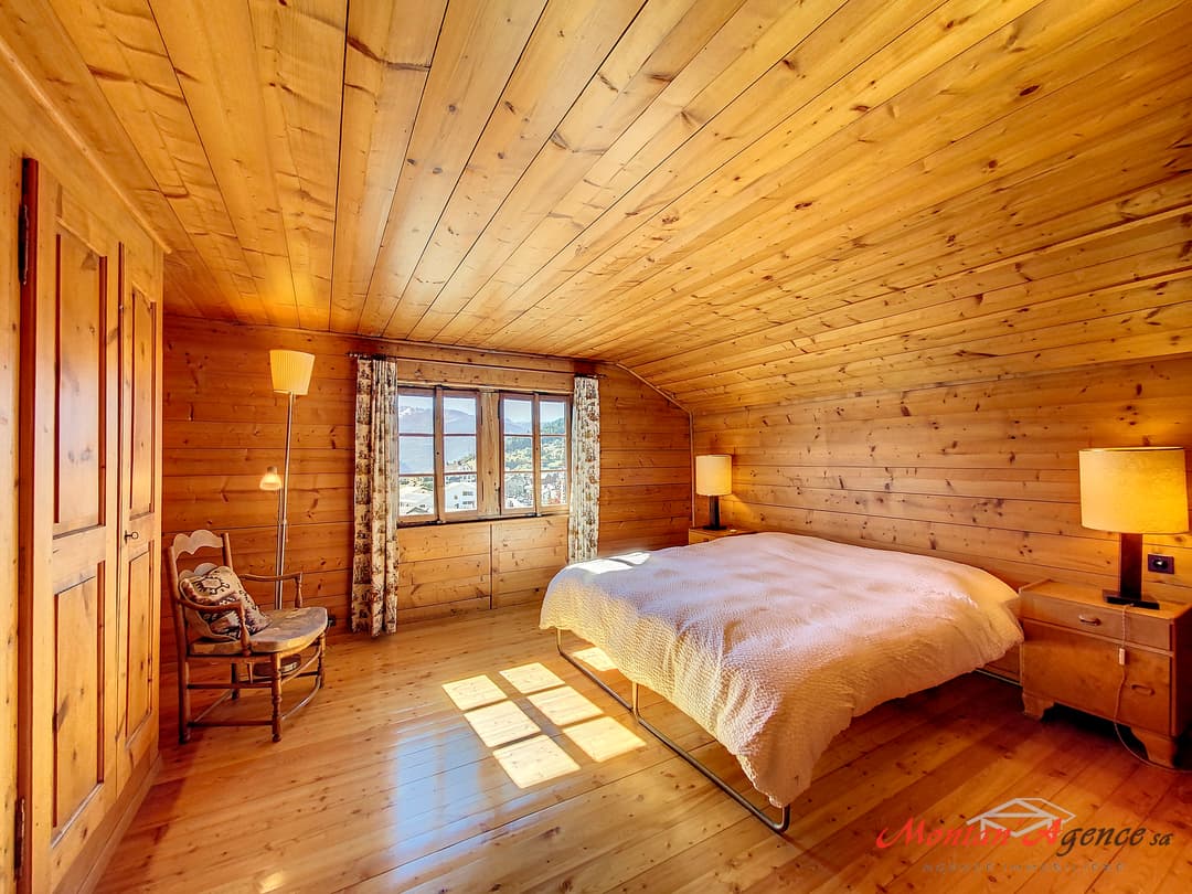 1265 – Maison – 8pièces – 1069.10CHF – 300 m²