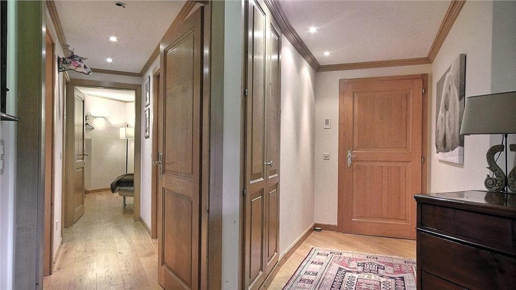 1653 – Appartement – 4.5pièces – 152m²