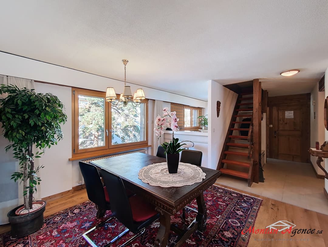 1649 – Appartement – 3.5pièces – 640000CHF -157 m²