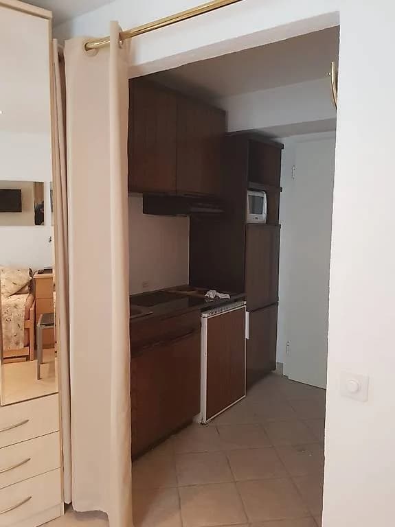 1263 – Appartement – 1pièce – 895CHF – 15 m²