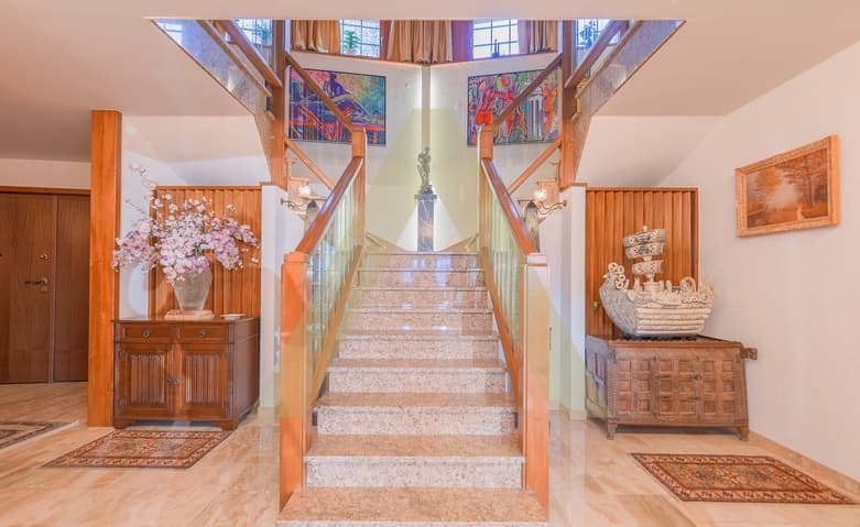 1549 – Maison – 18pièces – 18000000CHF – 1336.2 m²