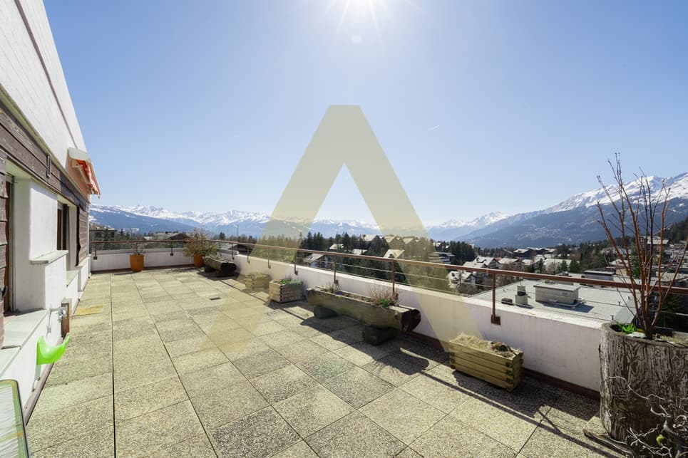 1651 – Appartement – 5.5pièces – 3100000 CHF – 190 m²