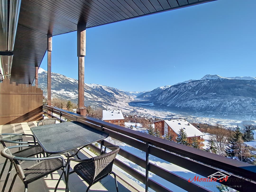 1649 – Appartement – 3.5pièces – 640000CHF -157 m²