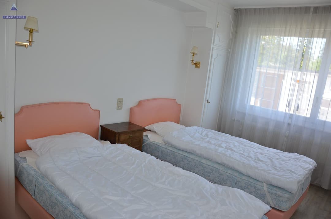 1410 – Appartement – 5.5pièces – 155 m²