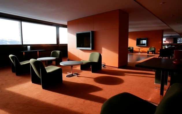 1375 – Appartement 5 pièces – 5000CHF – 180m²