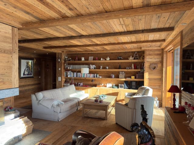 1407 – Appartement – 4pièces – 162 m²