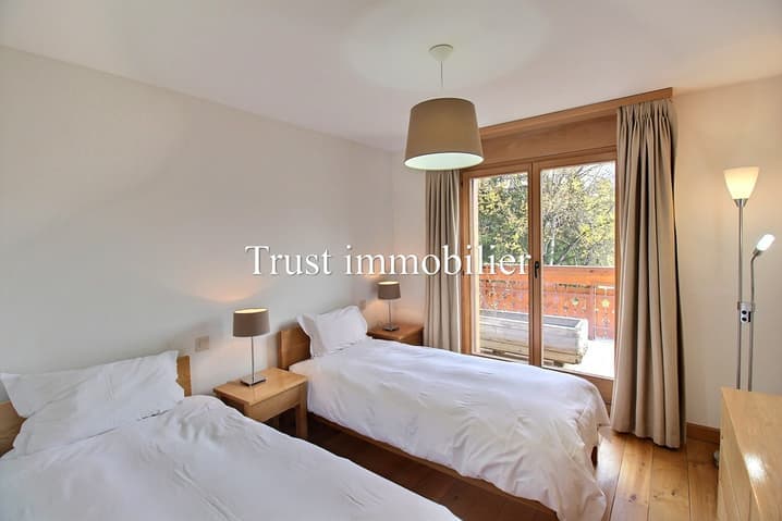 1664 – Appartement – 4.5pièces – 194 m²