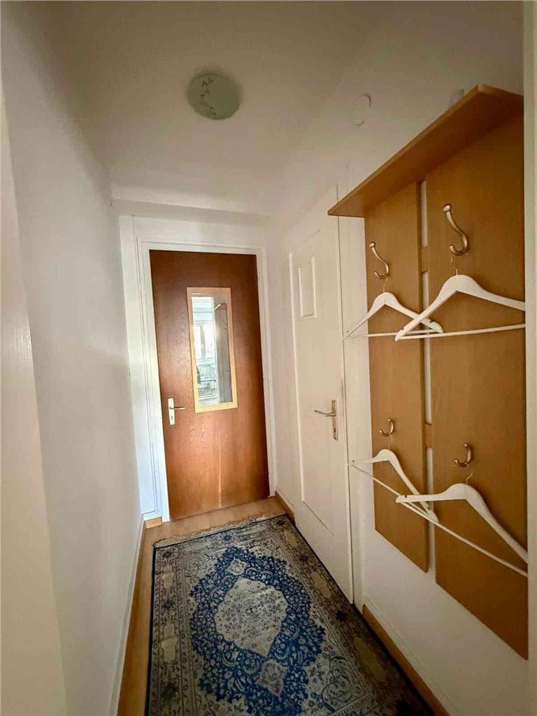 1406 – Commerce – 1pièce – 750CHF – 26 m²