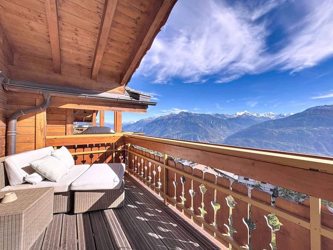 1732 – Appartement – 10.5pièces – 519m²