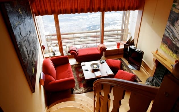 1375 – Appartement 5 pièces – 5000CHF – 180m²