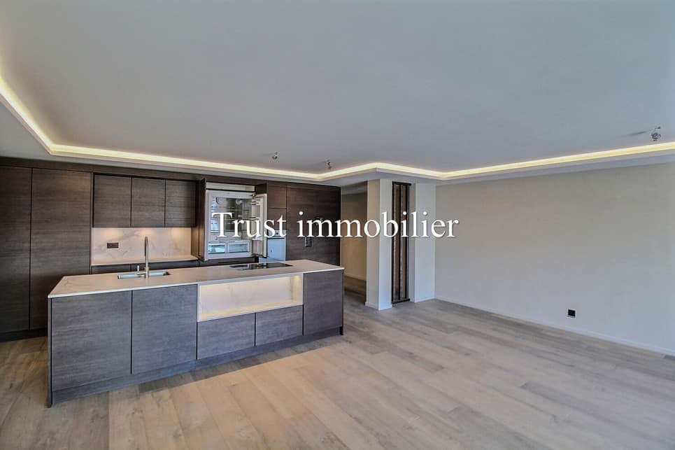 172 – Appartement – 3pièces – 1750000CHF – 135.6 m²