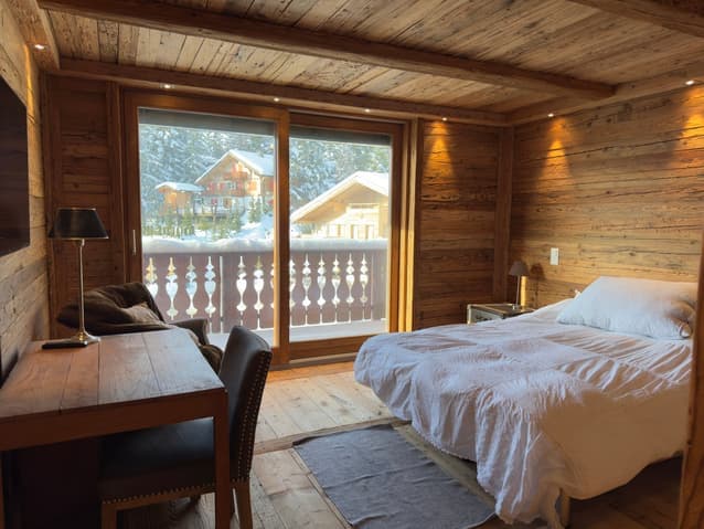 1407 – Appartement – 4pièces – 162 m²