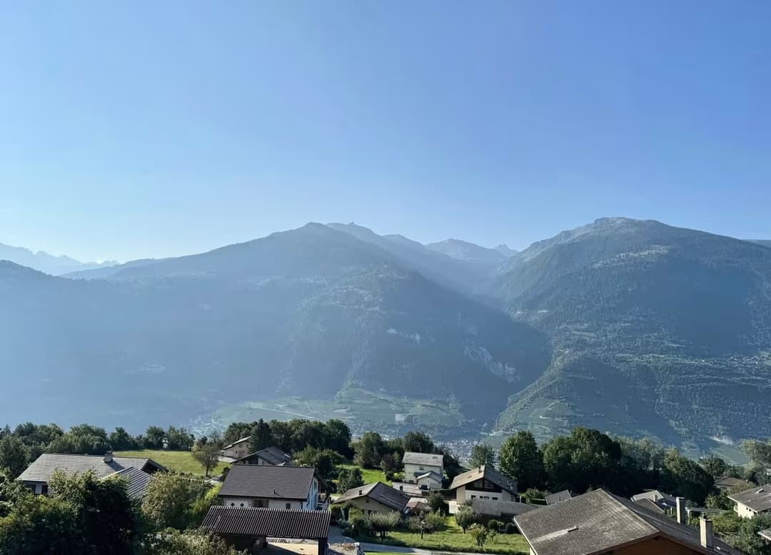 1854 – Commerce – 1300000CHF – 483m²