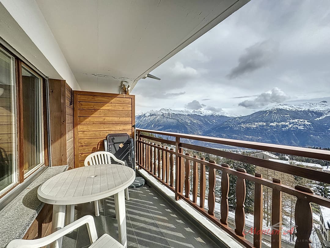 1529 – Appartement 3 pièces – 1534.40CHF – 77m²