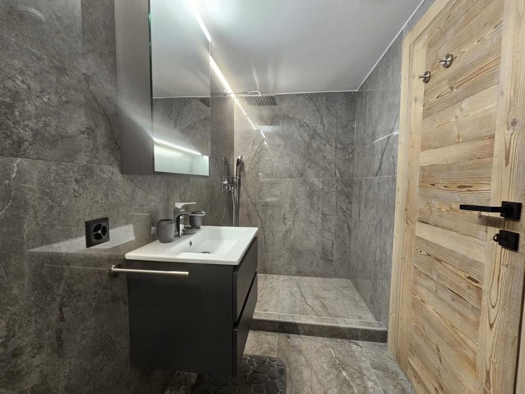 1555 – Appartement 3.5 pièces – 2350CHF -57m²