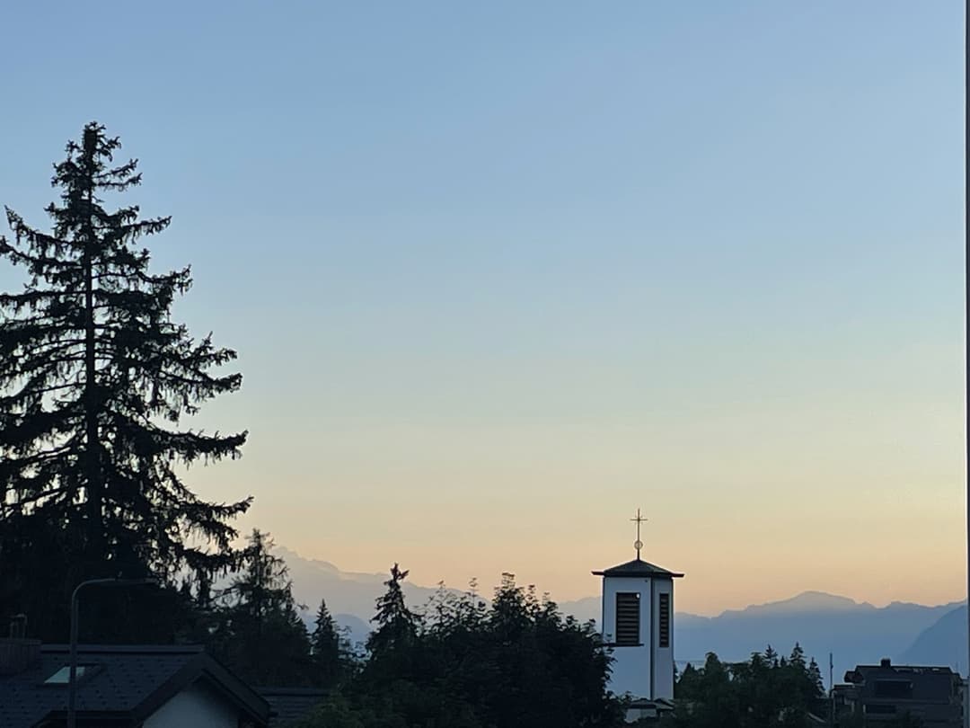 1530 – Appartement 4 pièces – 1844.30CHF – 100m²