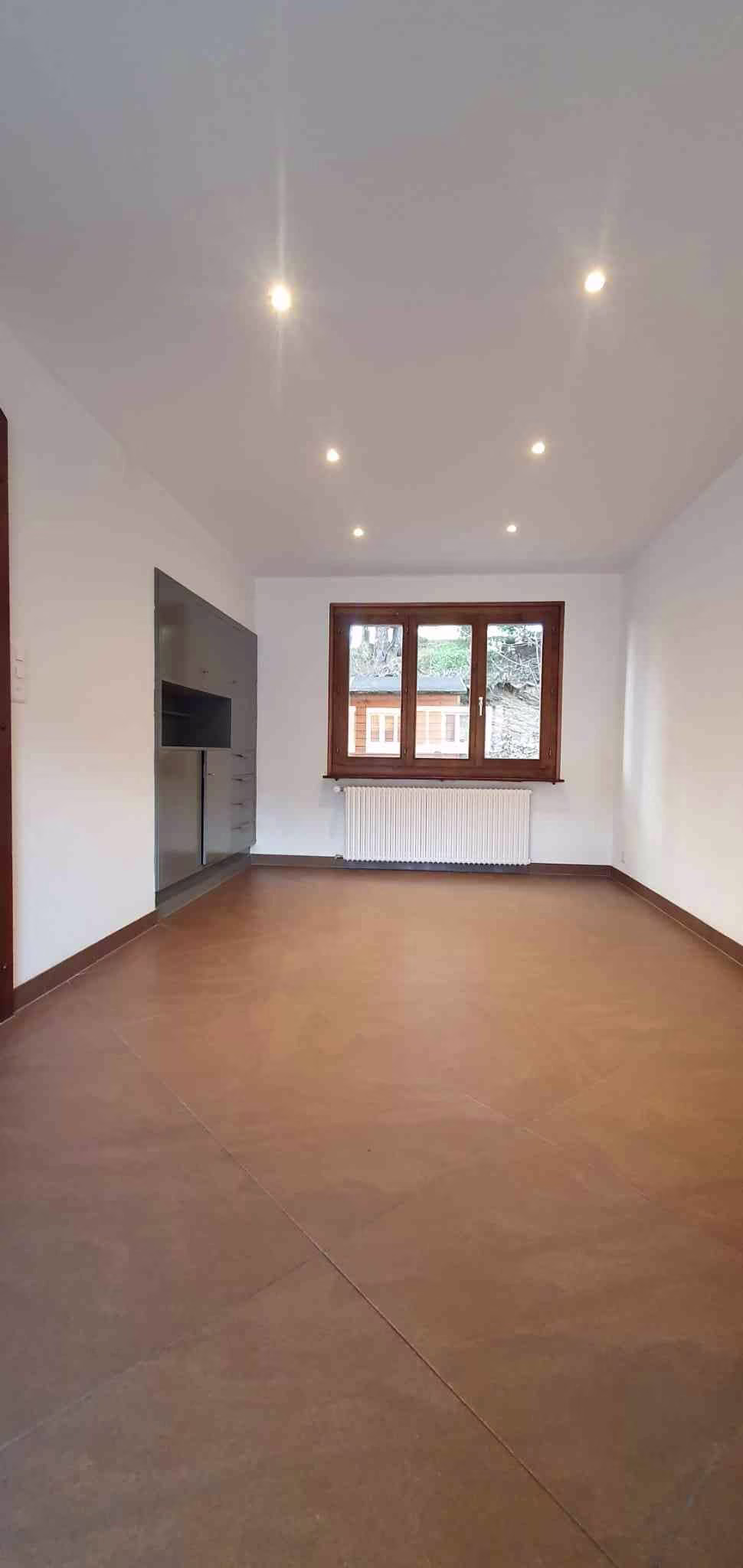 1554 – Appartement 5.5 pièces – 3100CHF – 150m²