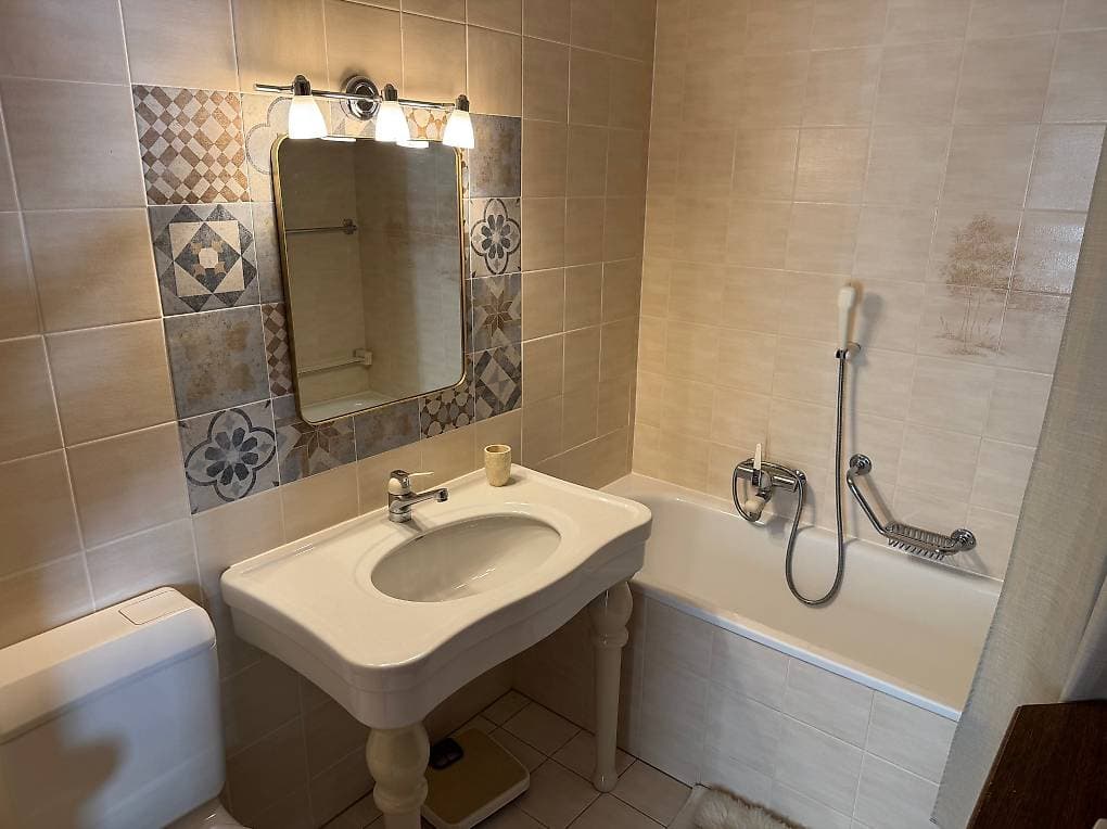 1533 – Appartement – 2.5pièces – 1250CHF – 48 m²