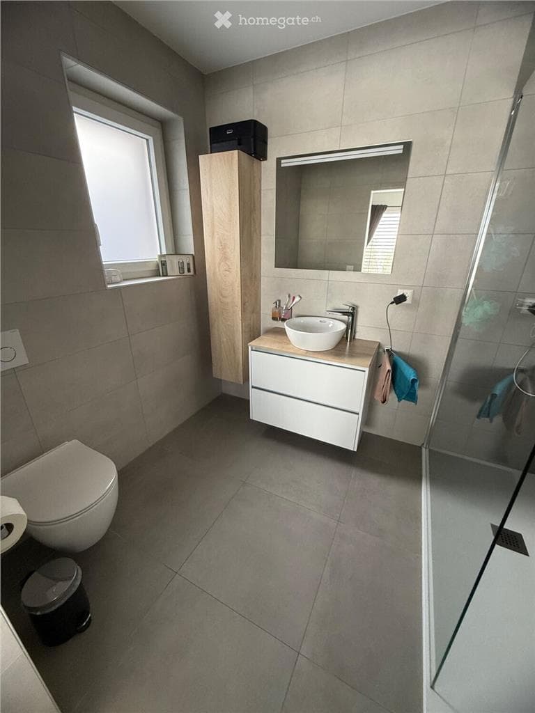 1626 – Appartement – 5pièces – 2750CHF – 150 m²