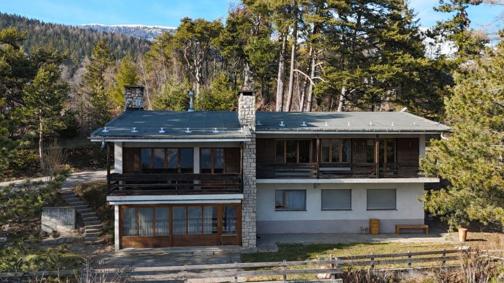 2100 – Maison – 8.5pièces – 2150000CHF – 237 m²