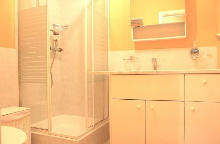 1715 – Appartement 4 pièces – 2240CHF – 150m²