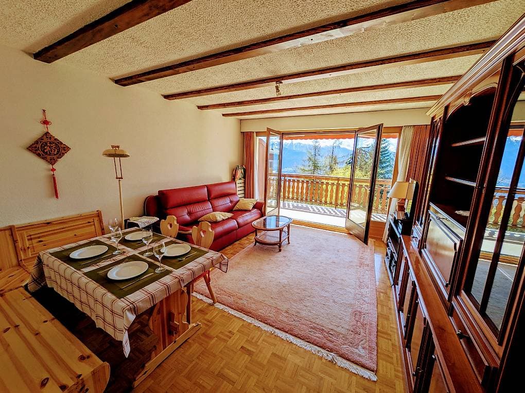 1732 – Appartement 2.5 pièces – 1550 CHF – 60 m²