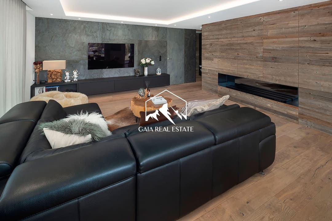 2084 – Appartement – 2620000CHF – 150m²