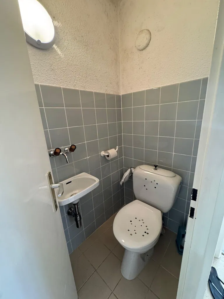 1701 – Appartement 2.5 pièces – 1700 CHF – 70 m²