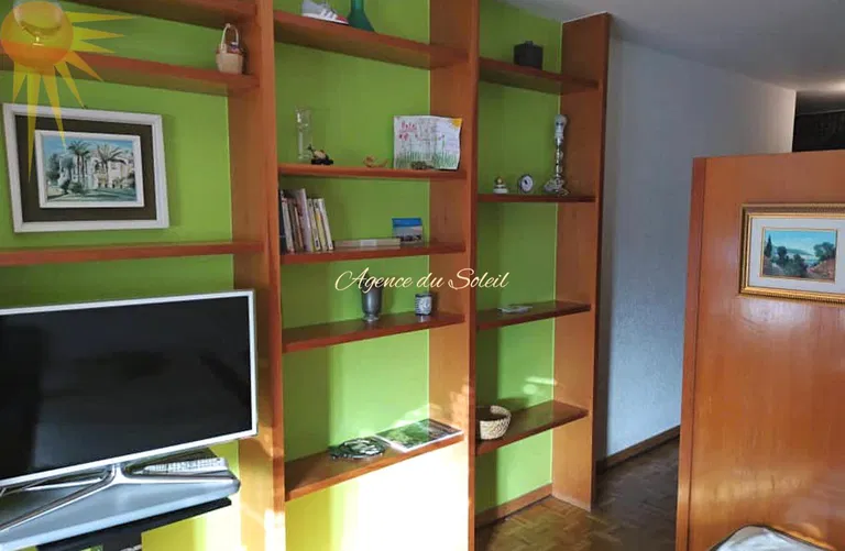 1677 – Appartement 1 pièce – 800 CHF – 28 m²