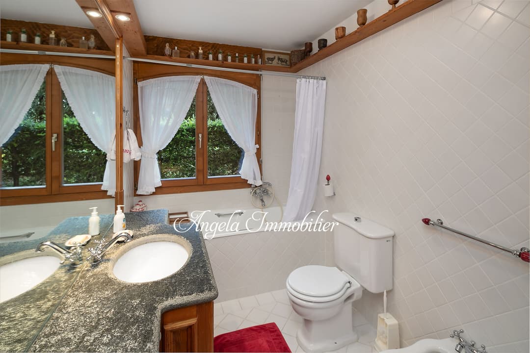 1720 – Appartement – 107 m²