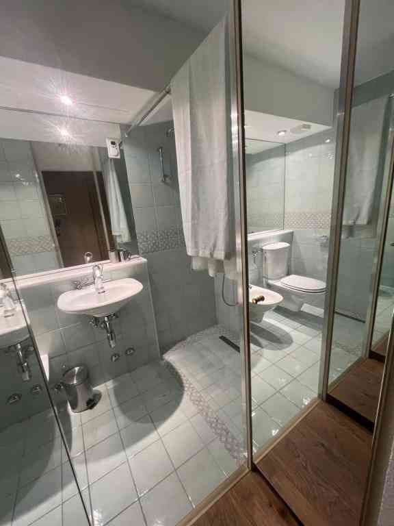 1657 – Appartement 3.5 pièces – 3200 CHF – 90 m²