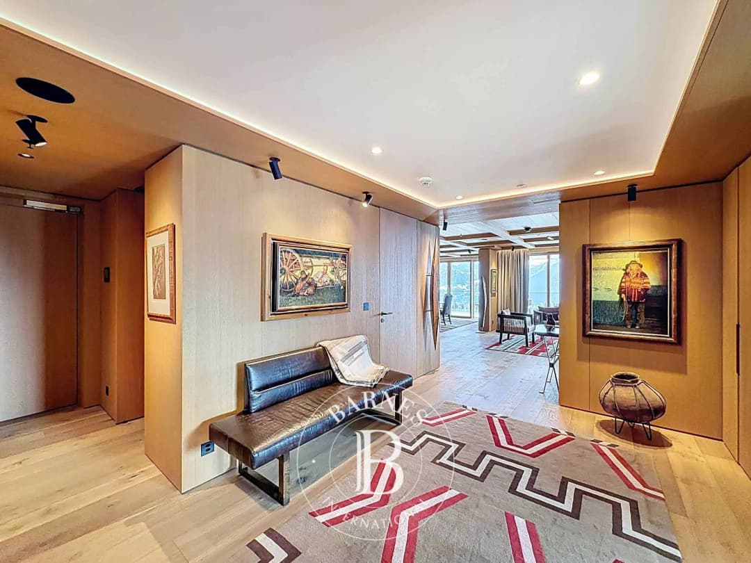 2175 – Appartement 3.5 pièces – 238 m²