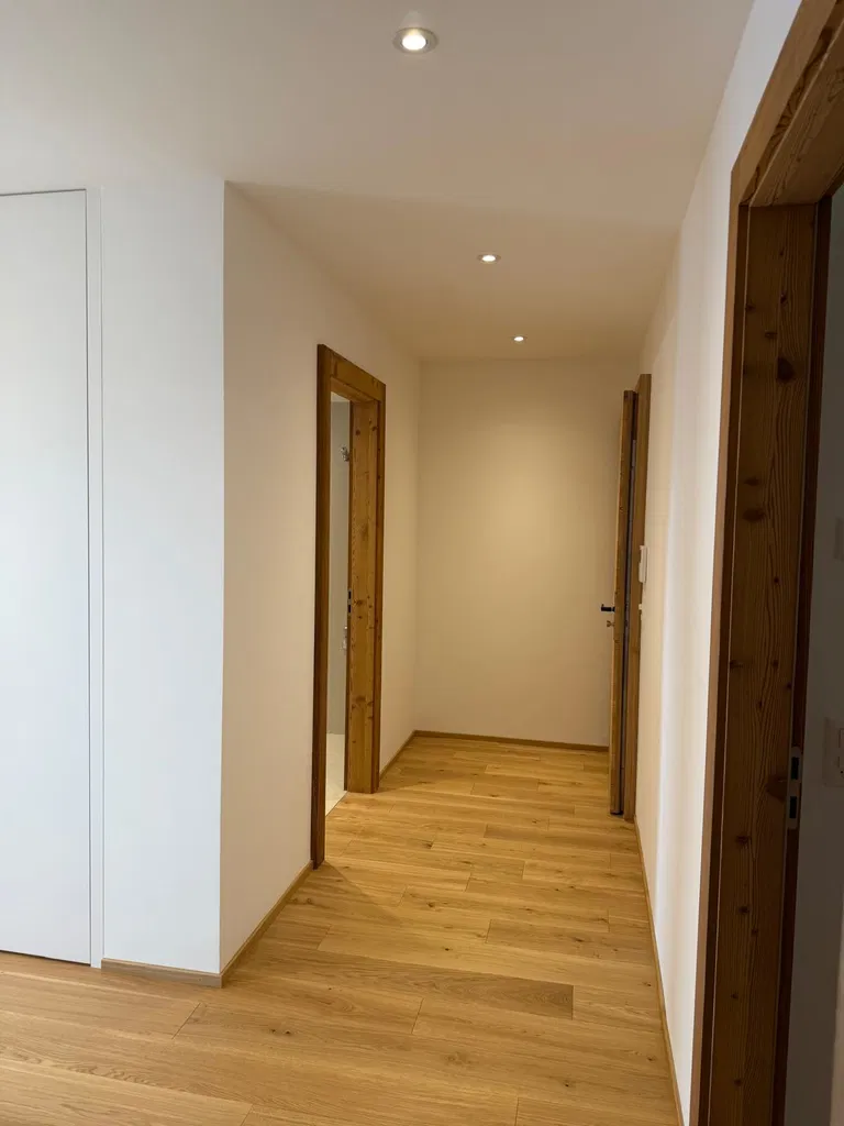 1800 – Appartement 3.5 pièces – 3570 CHF – 109 m²